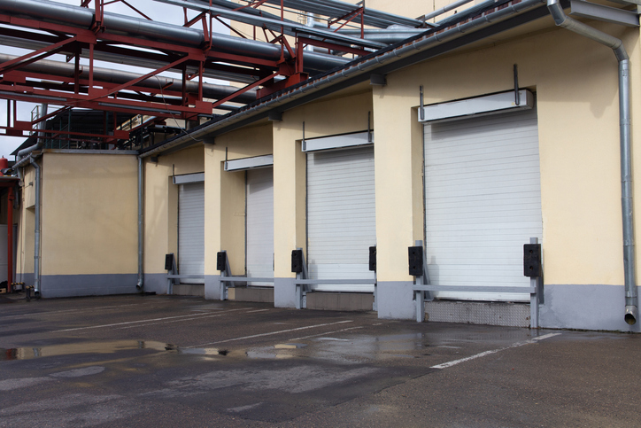 The Role of Commercial Garage Door Maintenance in Equipment Longevity